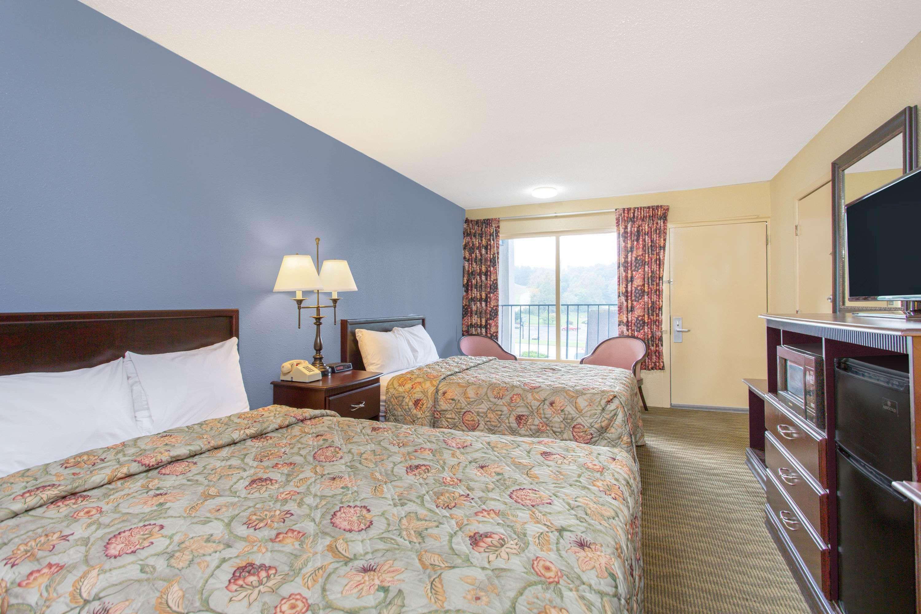 Days Inn By Wyndham Lexington Luaran gambar